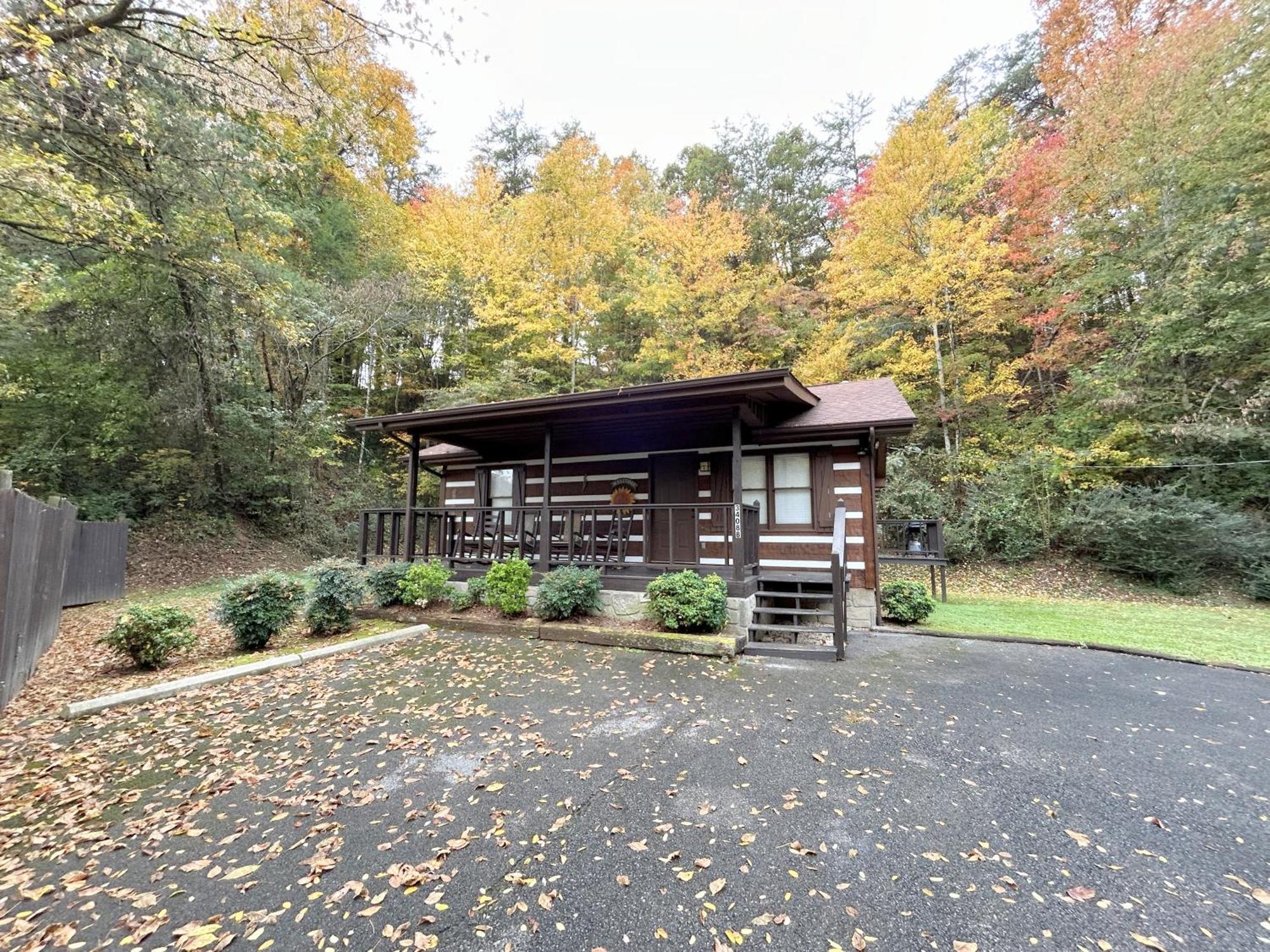 Villa Tucked Away Cabin à Pigeon Forge Extérieur photo