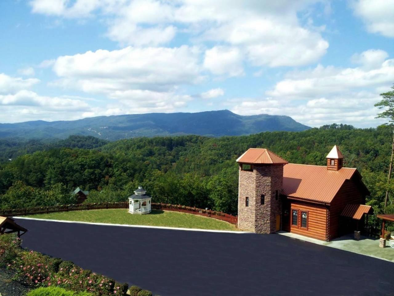 Tucked Away Cabin Pigeon Forge Extérieur photo
